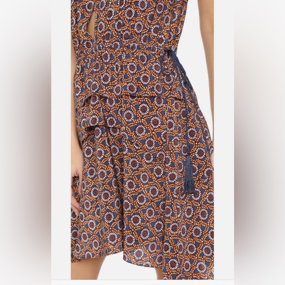 DEREK LAM 10 CROSBY MEDALLION FLORAL V NECK SLEEVELESS SILK DRESS - Picture 4 of 9